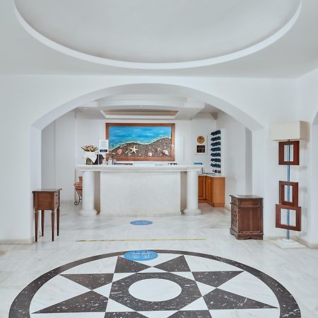 Meltemi Village Hotel Περίσσα Εξωτερικό φωτογραφία
