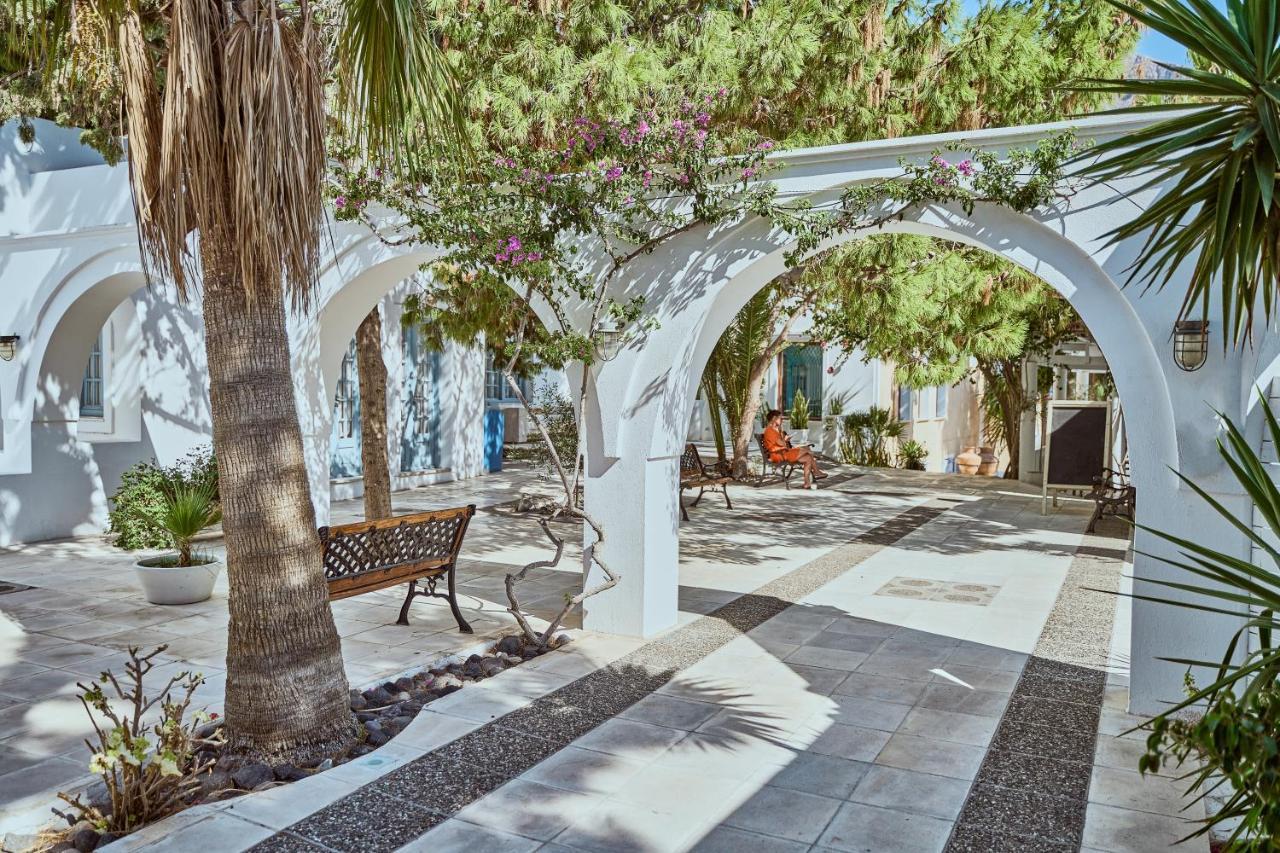 Meltemi Village Hotel Περίσσα Εξωτερικό φωτογραφία