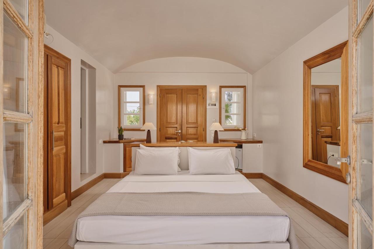 Meltemi Village Hotel Περίσσα Εξωτερικό φωτογραφία