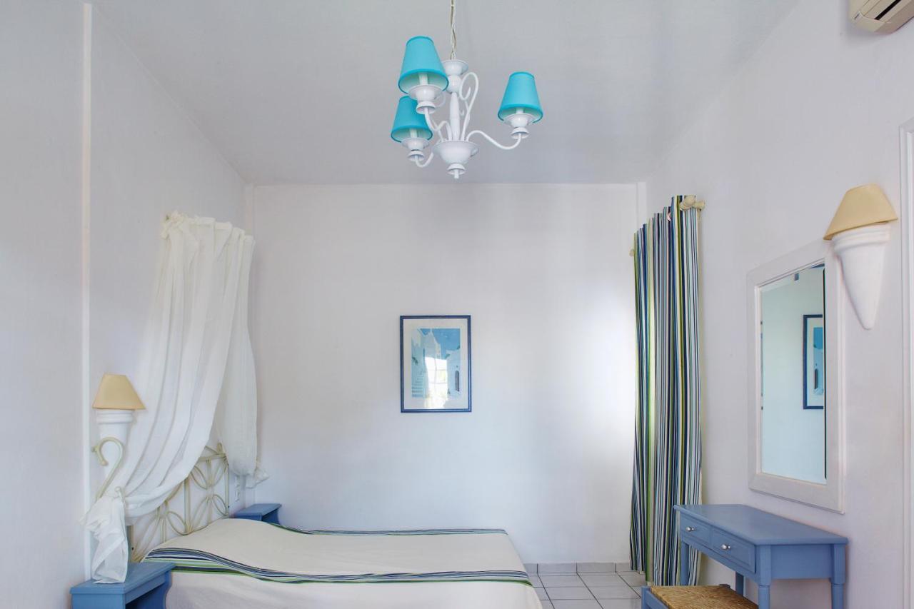 Meltemi Village Hotel Περίσσα Εξωτερικό φωτογραφία